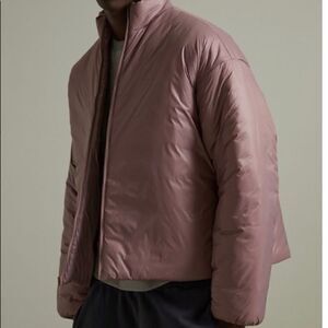 Standard Cloth Channeless puffer jacket
